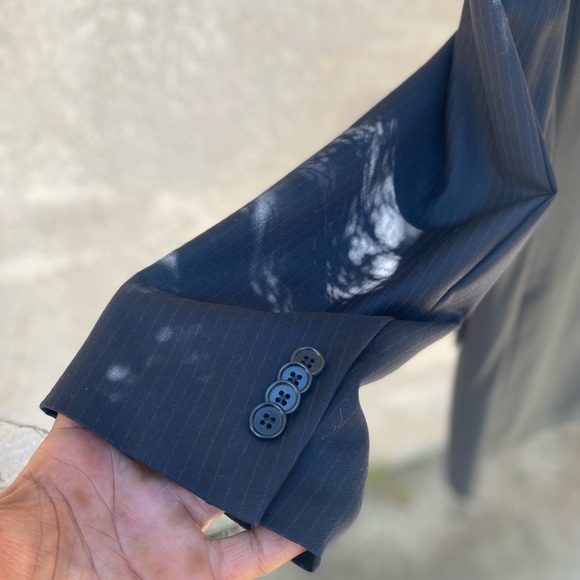 NW John Varvatos πΊπΈ π― Worsted Wool Suit, Sz 38R/31x32 - Picture 11 of 17